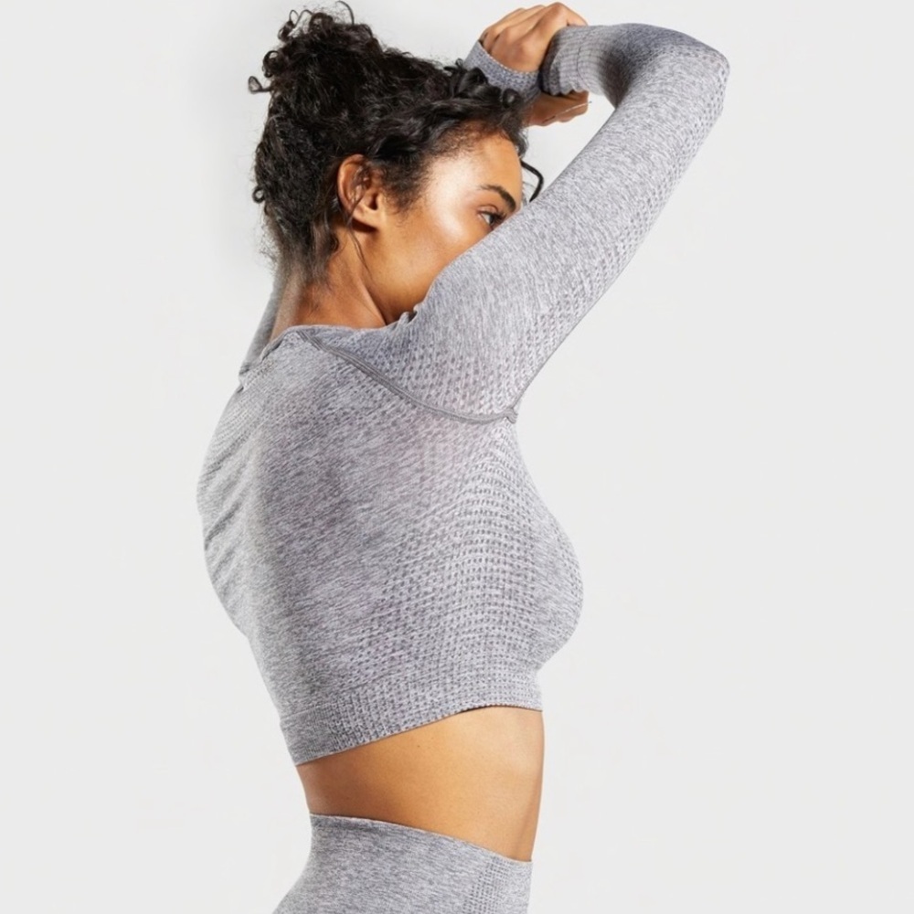 Gymshark Vital Seamless Long Sleeve Crop Top in Grey Size S Activewear Athletic